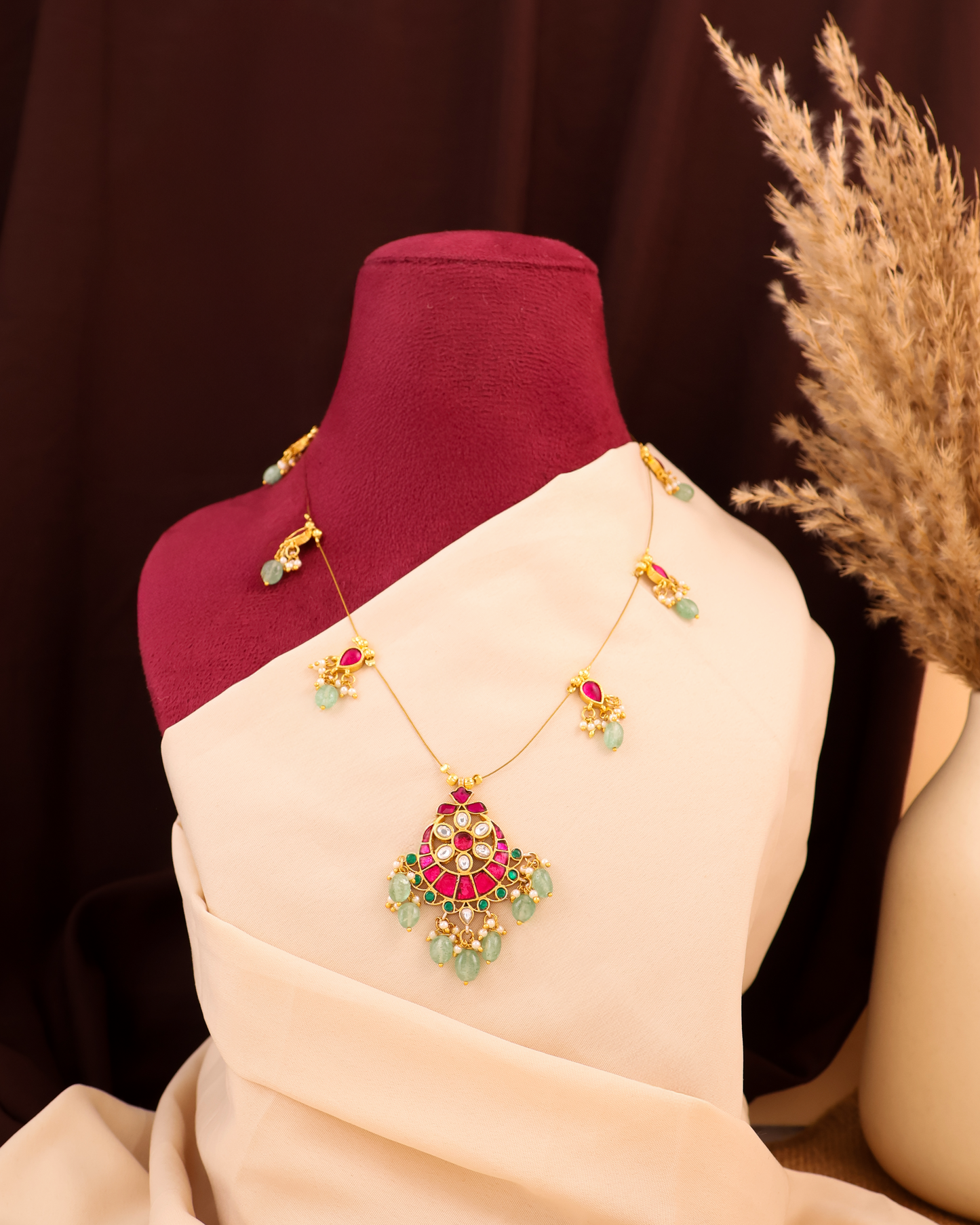 Jadau Tar Necklace Set