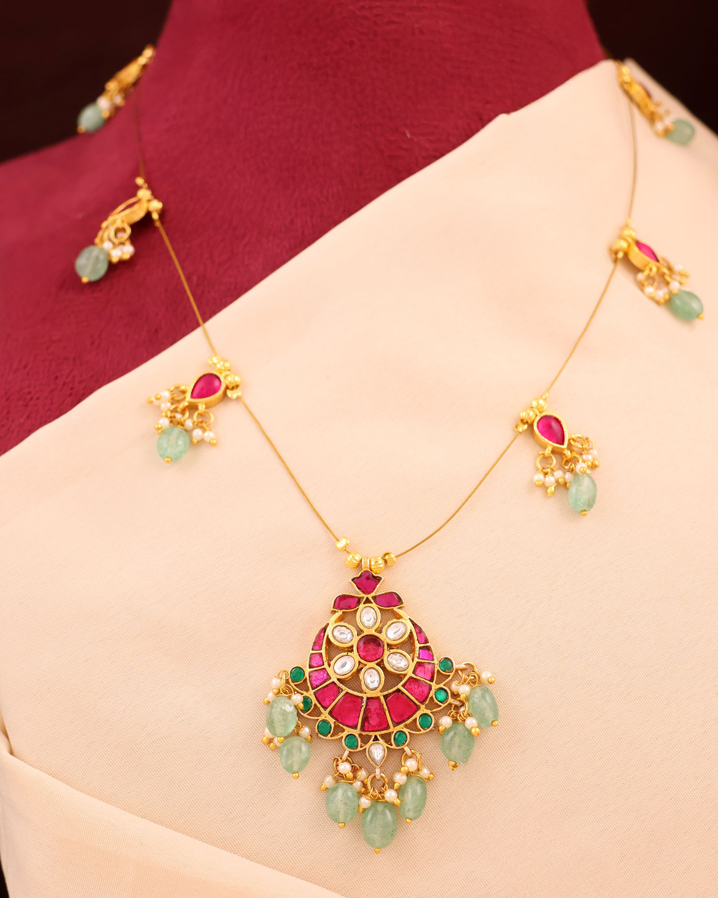 Jadau Tar Necklace Set