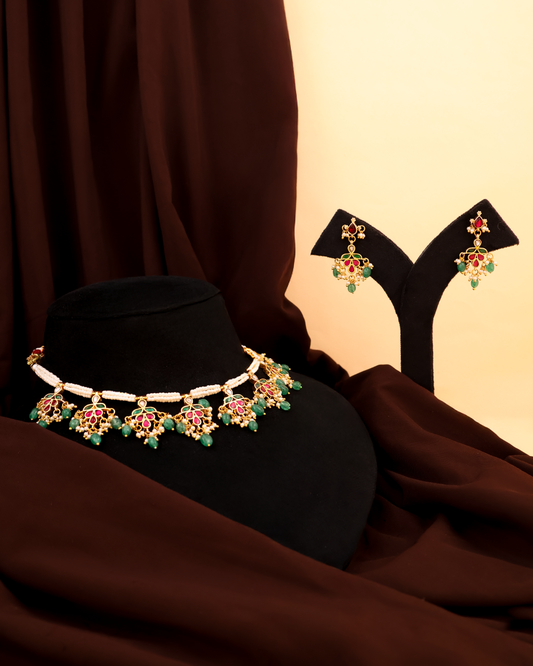 Rajsi Emerald Jadau Choker Set