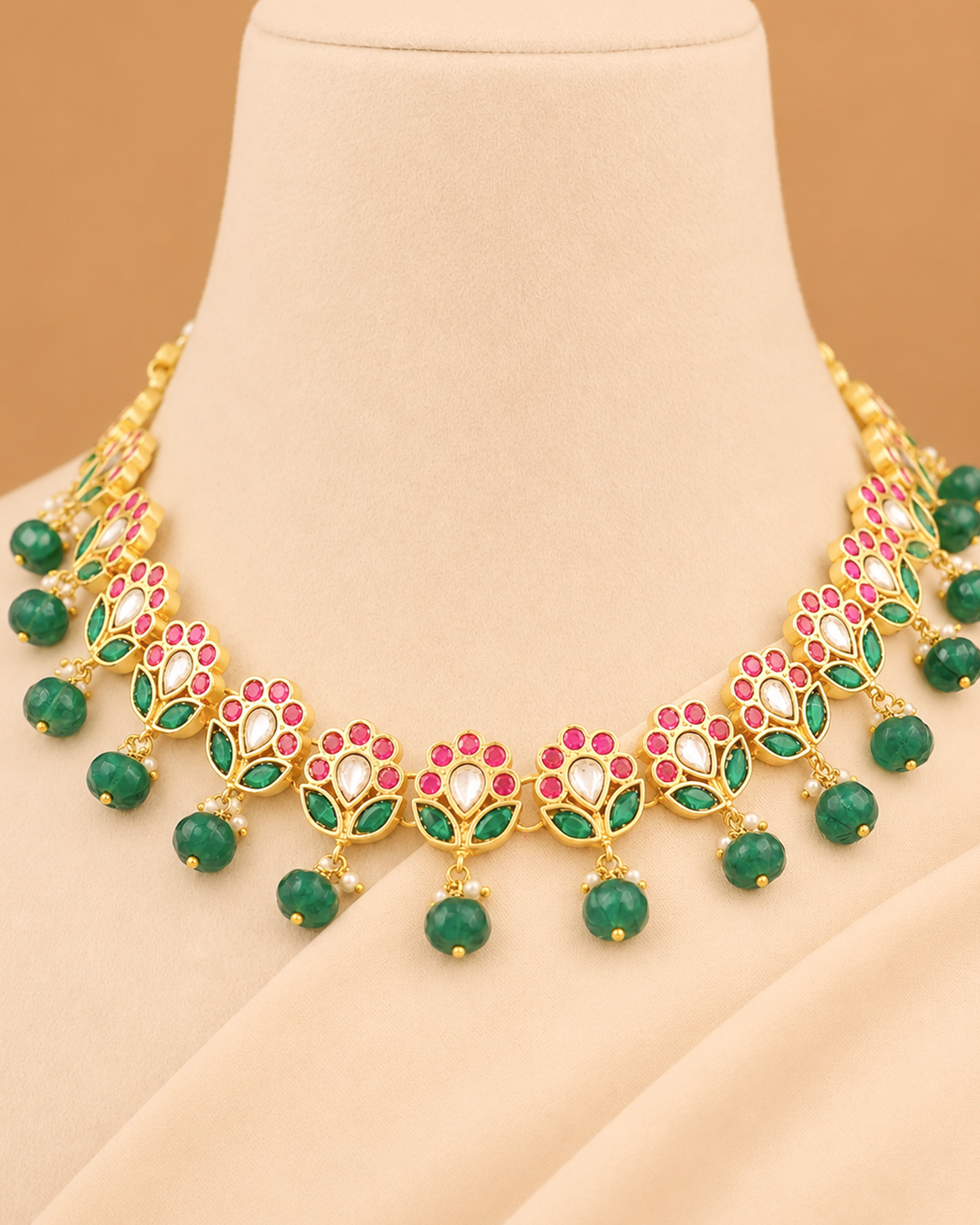 Elegant Kamal Jadauu Choker