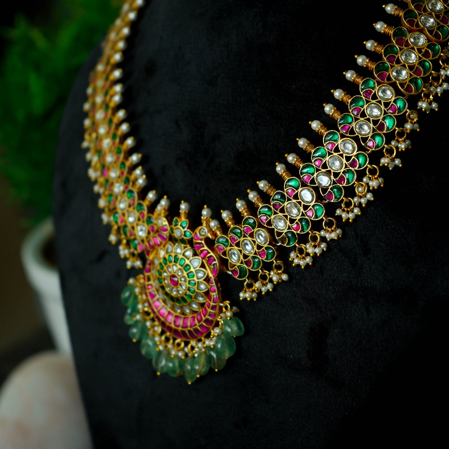 Padmavati Jadau Kundan Necklace Set