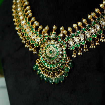 Jadau Kundan Beautiful luxury Green Necklace set