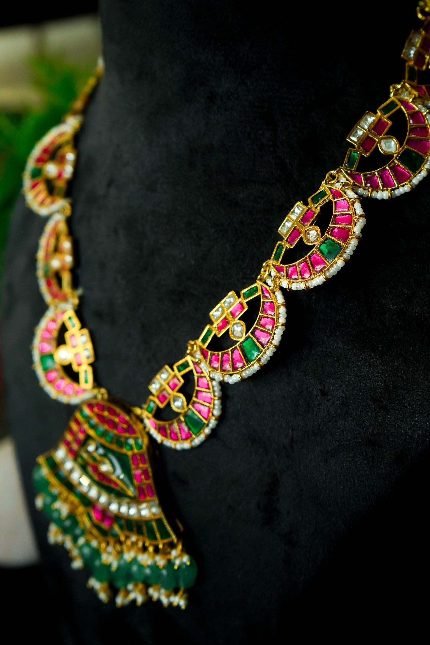 Maharani Manjari Jadau Kundan Necklace Set
