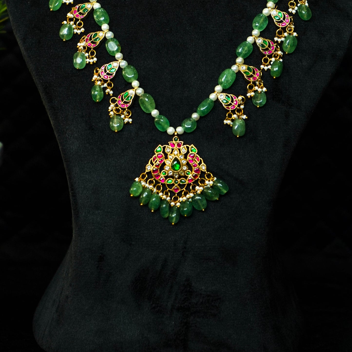 Noor Haar Jadau Kundan Necklace