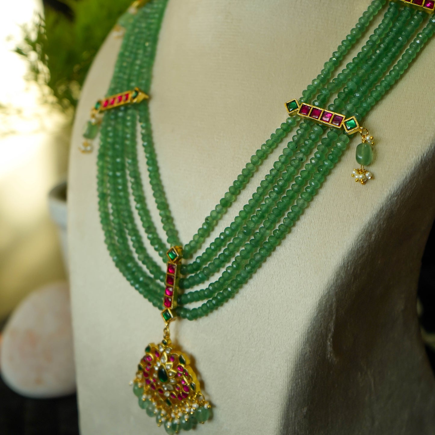 Emerald Leela Haar Jadau Kundan Neclace Set