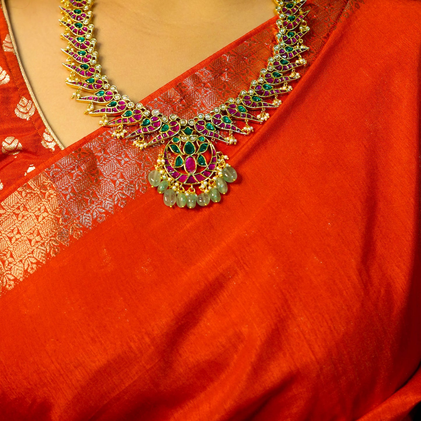 Rajshree Jadau Kundan Necklace Set