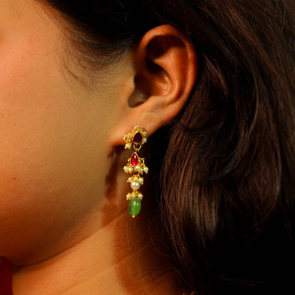 Emerald Pearl Grace Jadau Kundan Necklace Set