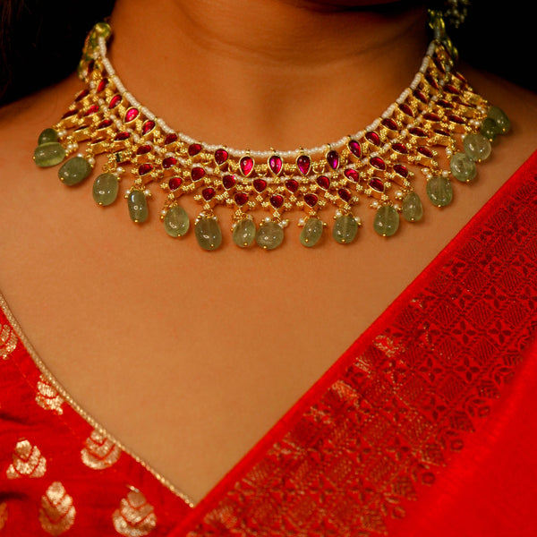 Rajvika Jadau Kundan Choker Set