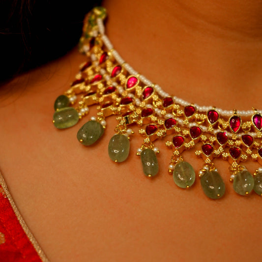 Rajvika Jadau Kundan Choker Set