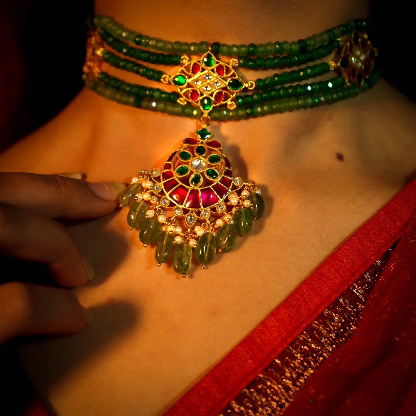 Emerald Beeds Jadau Choker