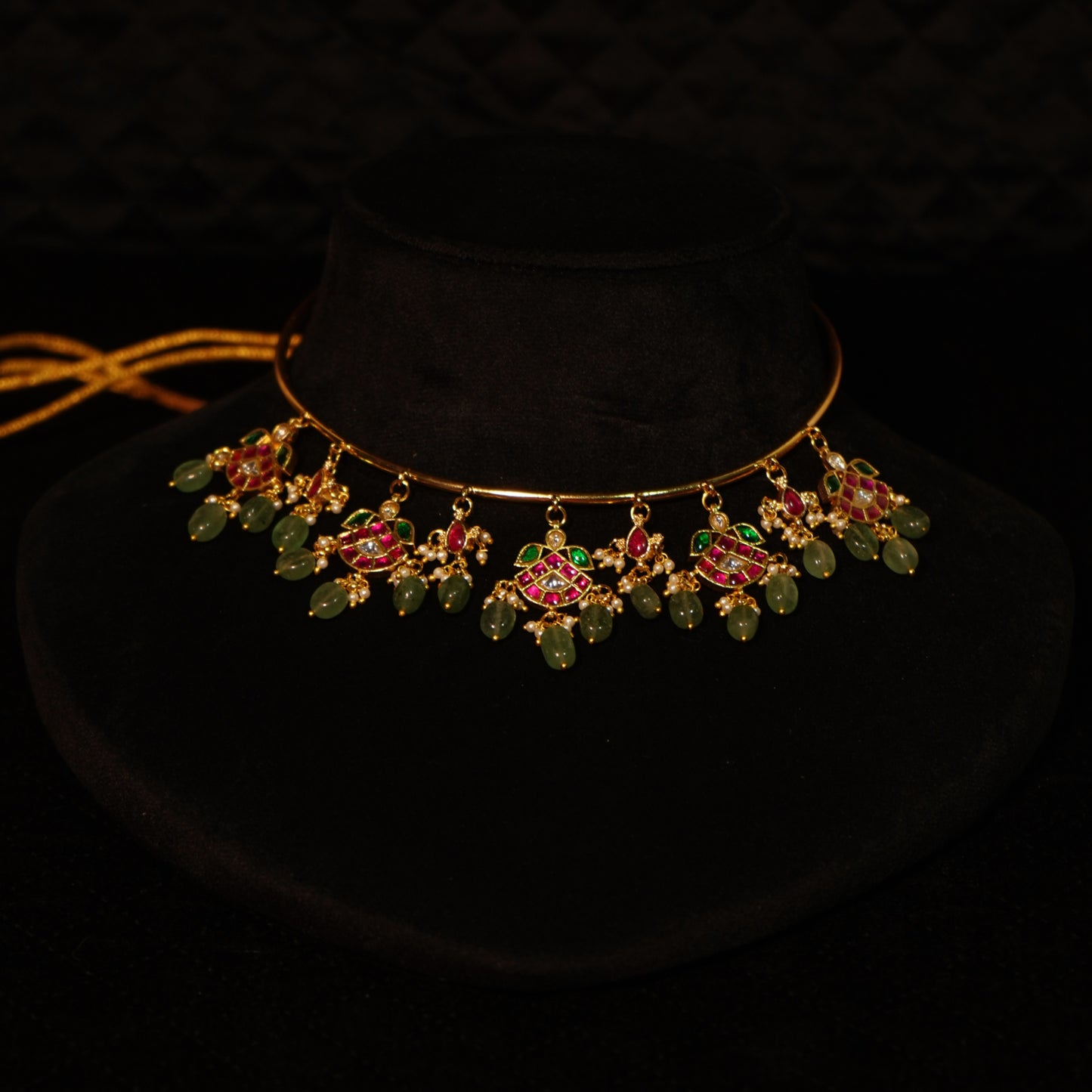 Mayura Rajsi Choker