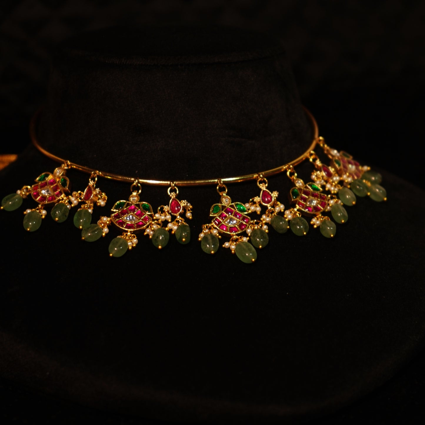 Mayura Rajsi Choker