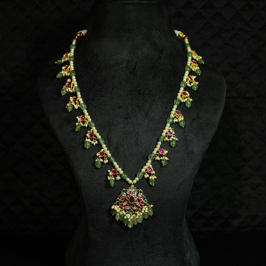 Royal Emerald Fringe Kundan Necklace